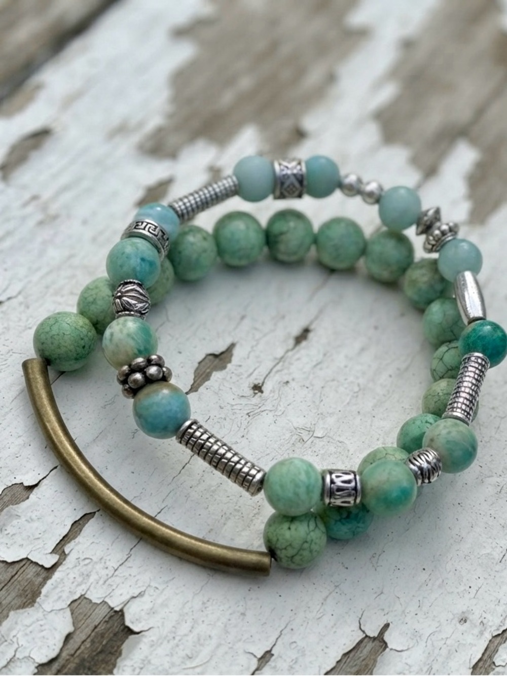 Turquoise Green Beaded Stretch Bracelet with Mixed Metal Accents
